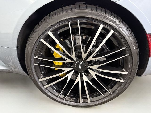 2021 Aston Martin DBS Superleggera Volante - 22994396 - 34