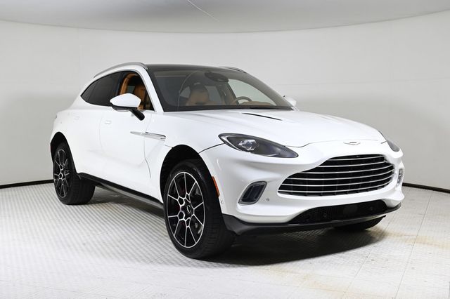 2021 Aston Martin DBX 550 - 22944479 - 0