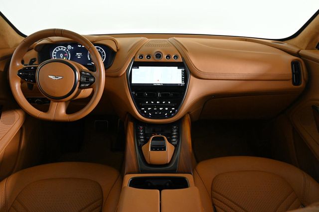 2021 Aston Martin DBX 550 - 22944479 - 2