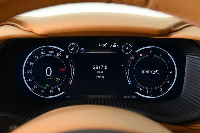 2021 Aston Martin DBX 550 - 22944479 - 5