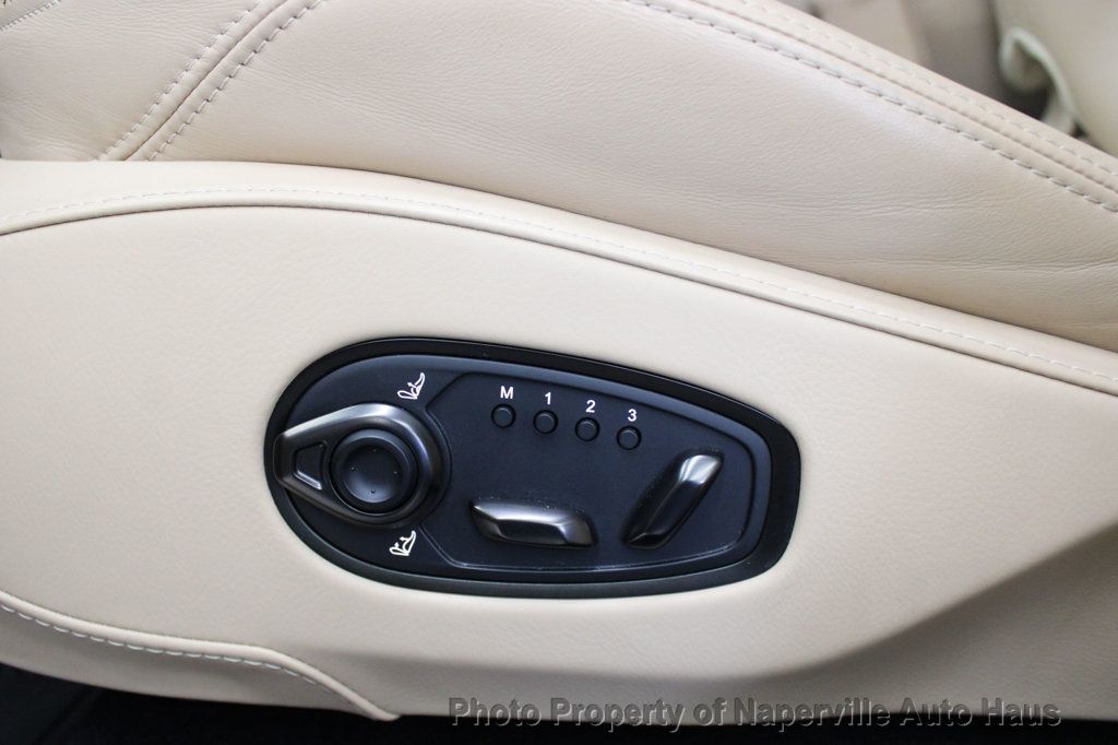 2021 Aston Martin DBX AM8 photo 12