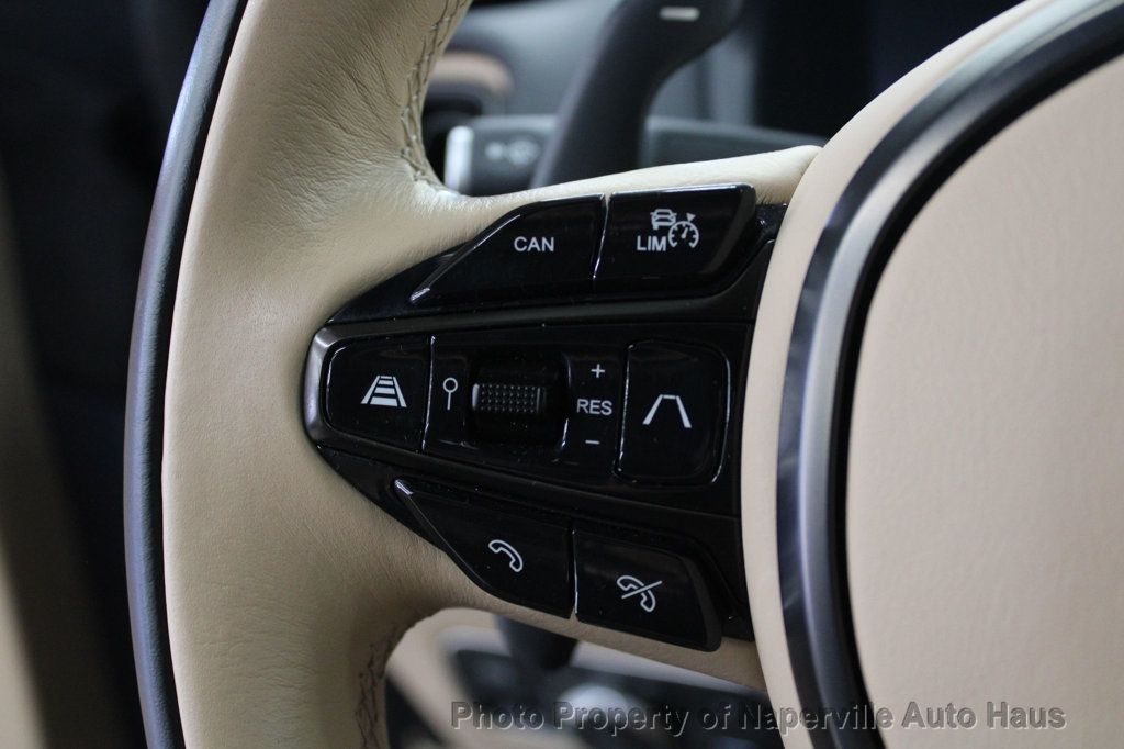 2021 Aston Martin DBX AM8 photo 17