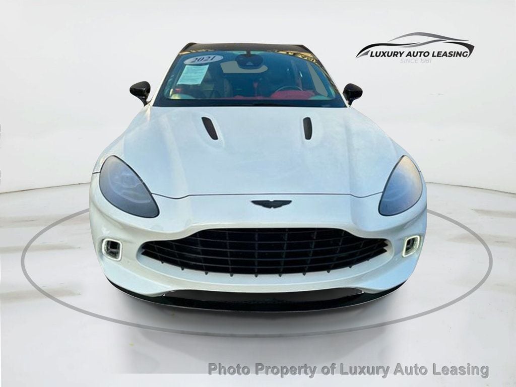 2021 Aston Martin DBX