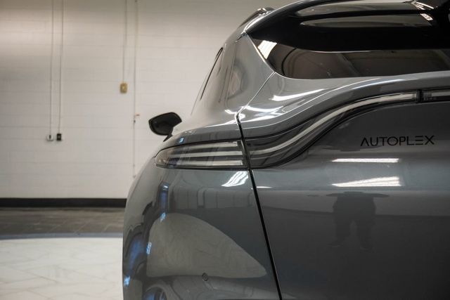 2021 Aston Martin DBX AWD - 22885333 - 37