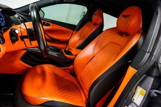 2021 Aston Martin DBX AWD - 22885333 - 5