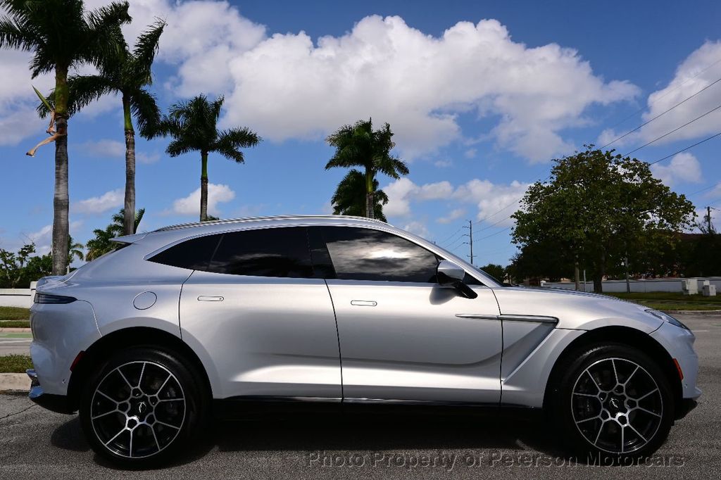 2021 Aston Martin DBX AWD - 22181960 - 1