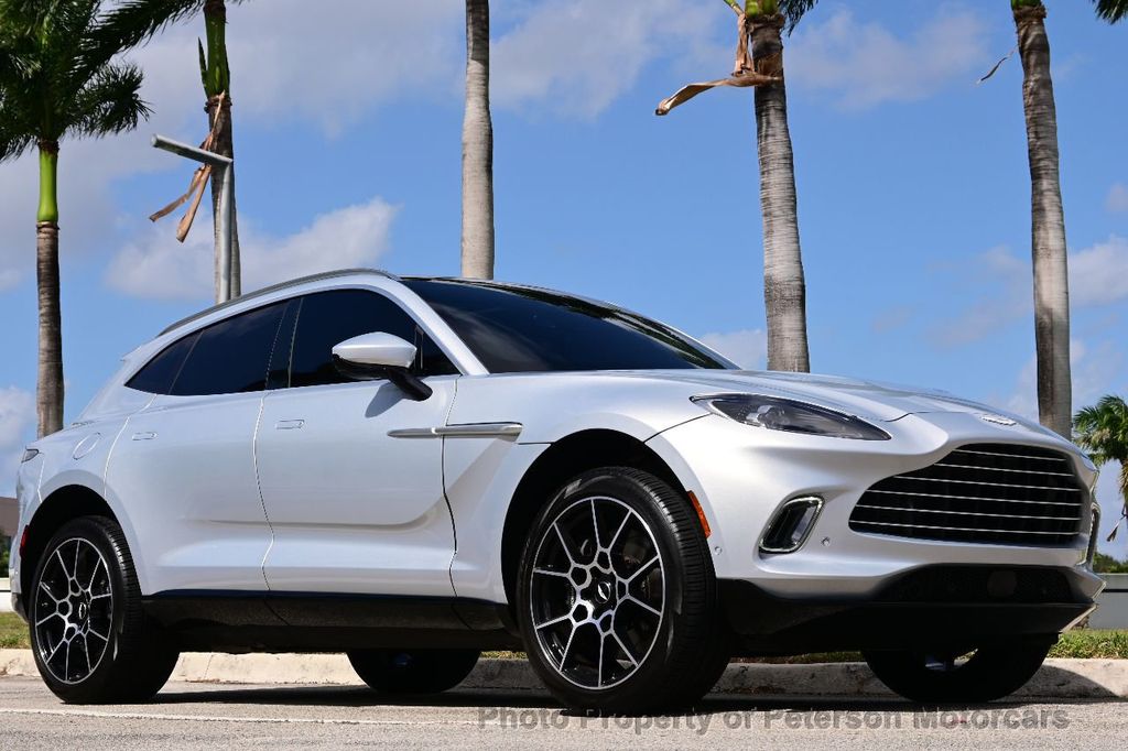 2021 Aston Martin DBX AWD - 22181960 - 7