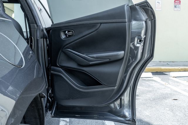 2021 Aston Martin DBX AWD - 23017303 - 28