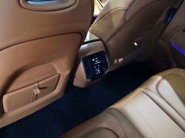 2021 Aston Martin DBX AWD Florida SUV - 22977714 - 27