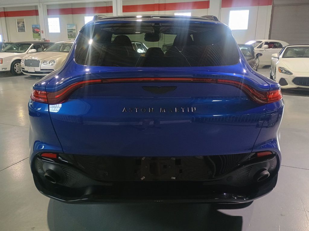 2021 Aston Martin DBX AWD Florida SUV - 22977714 - 3