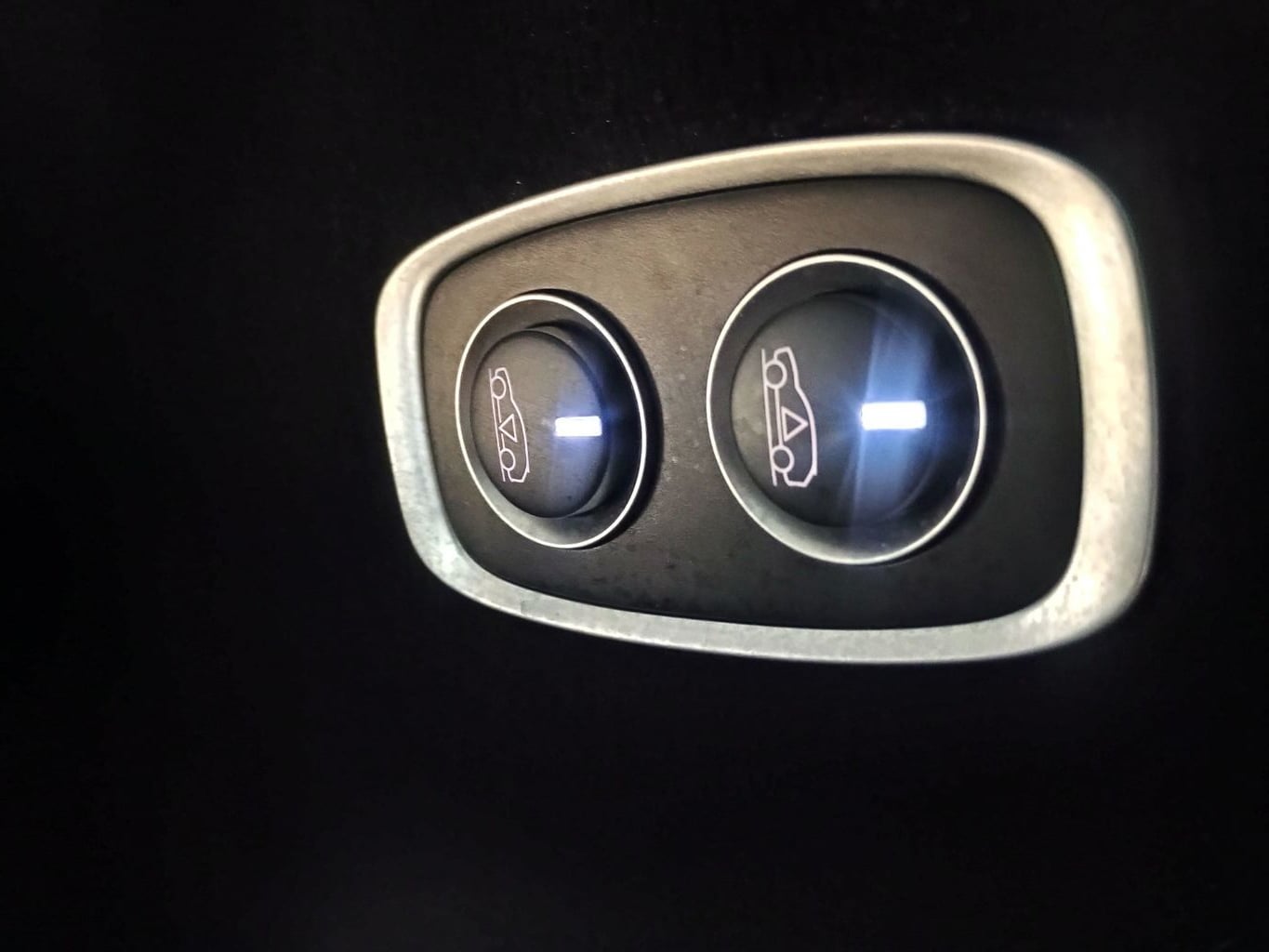 2021 Aston Martin DBX AWD Florida SUV - 22977714 - 49