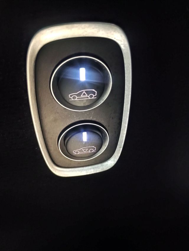 2021 Aston Martin DBX AWD Florida SUV - 22977714 - 49