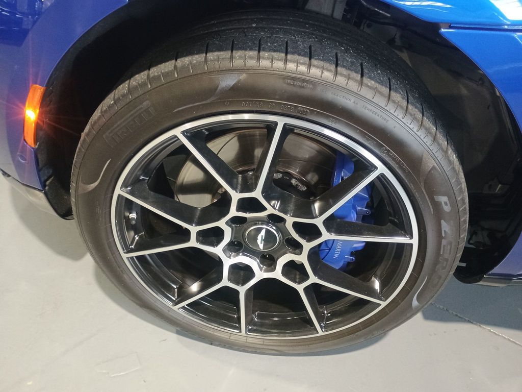 2021 Aston Martin DBX AWD Florida SUV - 22977714 - 51