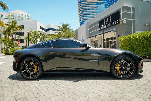 2021 Aston Martin Vantage Coupe Manual - 22900621 - 14