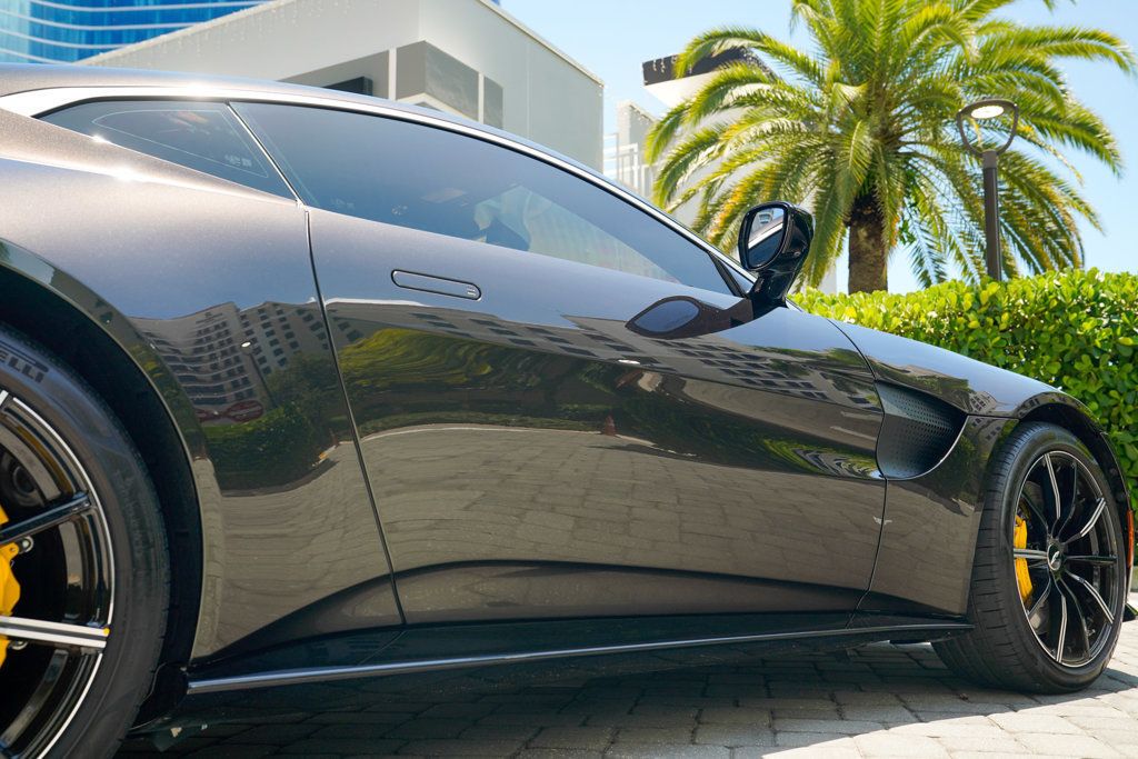 2021 Aston Martin Vantage Coupe Manual - 22900621 - 18