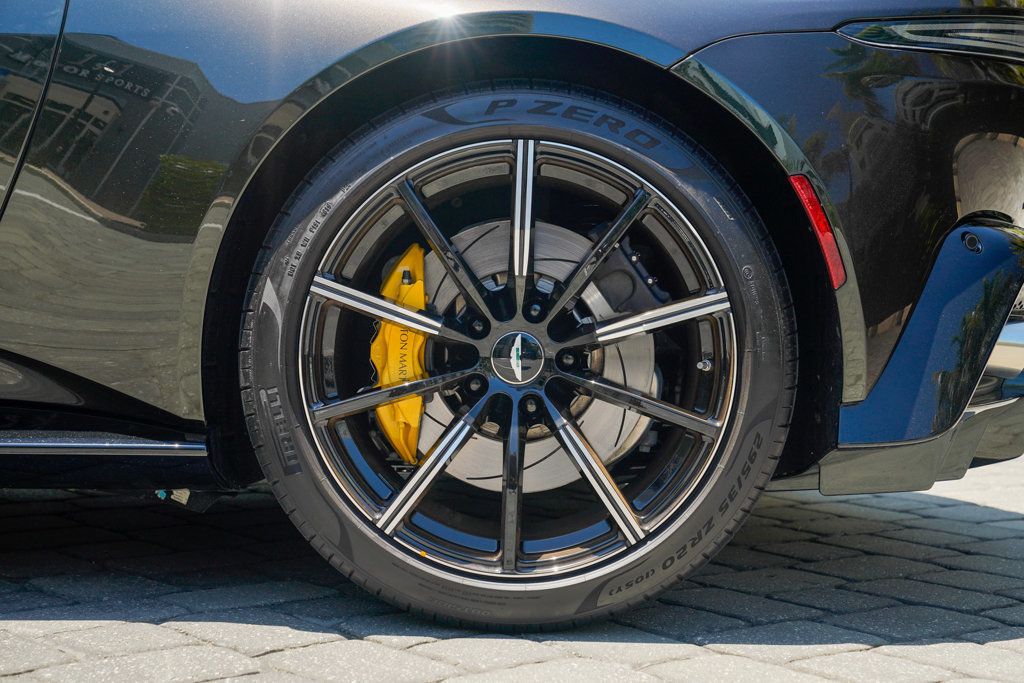 2021 Aston Martin Vantage Coupe Manual - 22900621 - 31