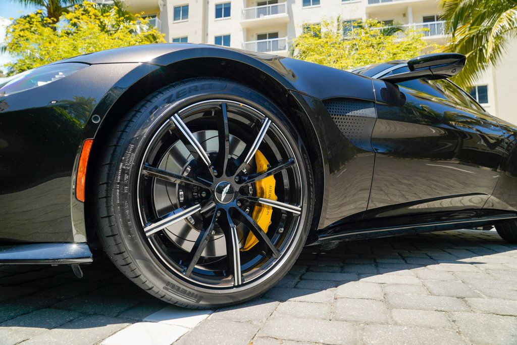 2021 Aston Martin Vantage Coupe Manual - 22900621 - 35