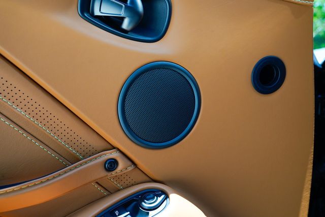 2021 Aston Martin Vantage Coupe Manual - 22900621 - 51