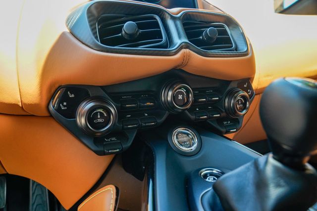 2021 Aston Martin Vantage Coupe Manual - 22900621 - 64