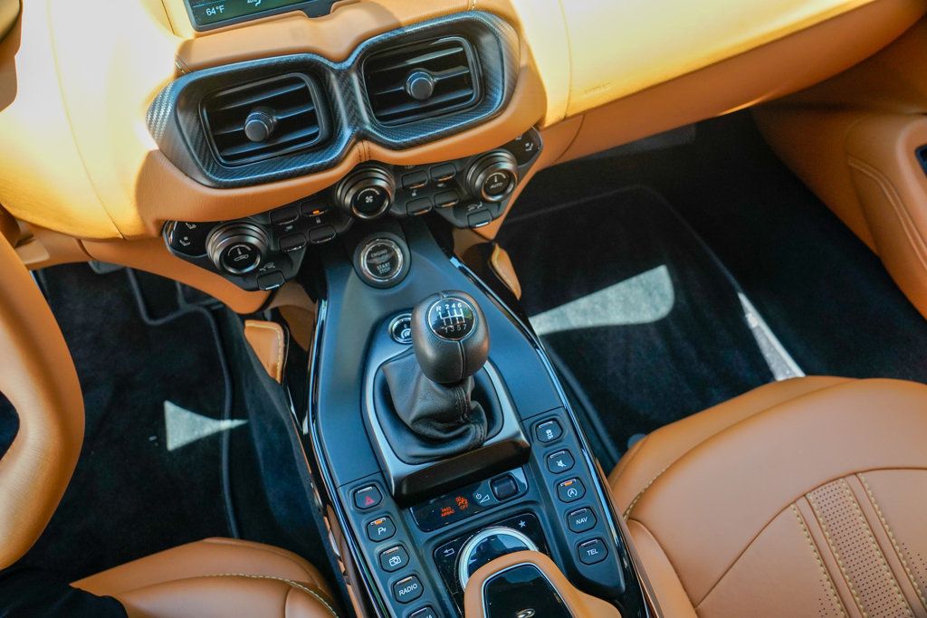 2021 Aston Martin Vantage Coupe Manual - 22900621 - 67