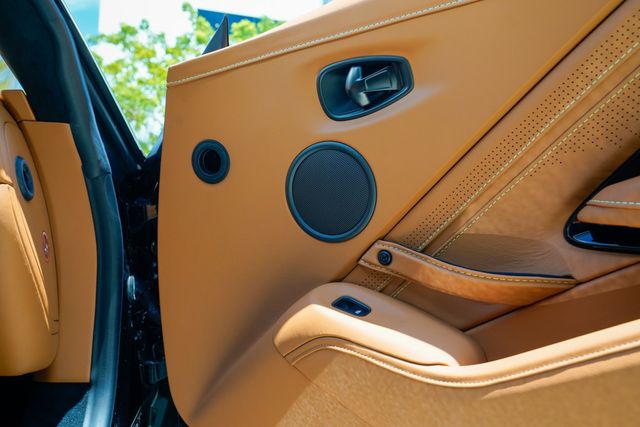 2021 Aston Martin Vantage Coupe Manual - 22900621 - 73