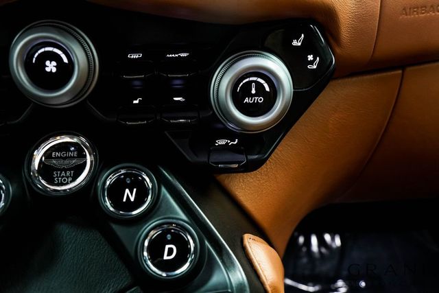 2021 Aston Martin Vantage Roadster - 23017048 - 29