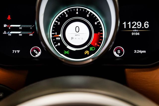 2021 Aston Martin Vantage Roadster - 23017048 - 35