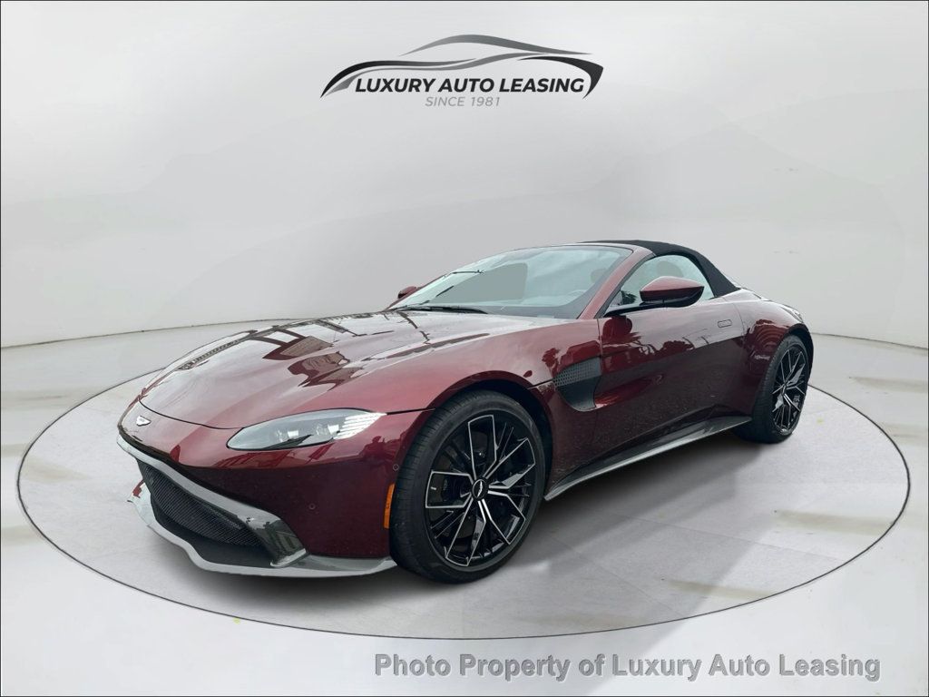 Aston Martin Vantage photo 7