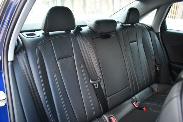 2021 Audi A4 Sedan Premium 40 TFSI quattro - 22980159 - 30