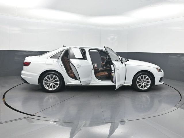 2021 Audi A4 Sedan Premium 40 TFSI quattro - 23053386 - 30