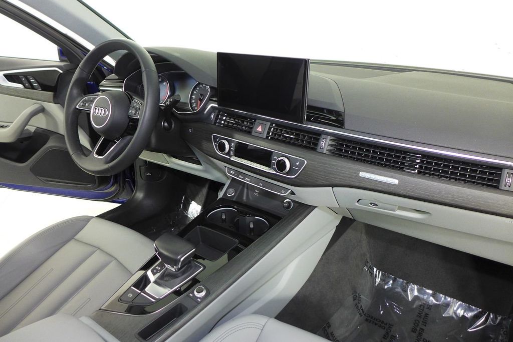 2021 Audi A4 Sedan Premium 40 TFSI quattro - 21192478 - 12