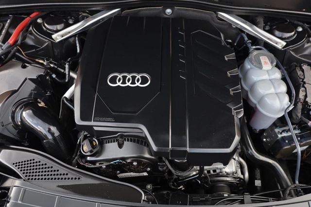 2021 Audi A4 Sedan Premium Plus - 23050881 - 10