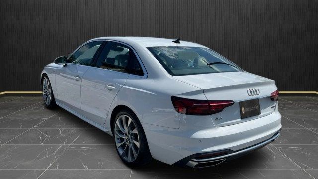 2021 Audi A4 Sedan S line Premium Plus 45 TFSI quattro - 23072325 - 4
