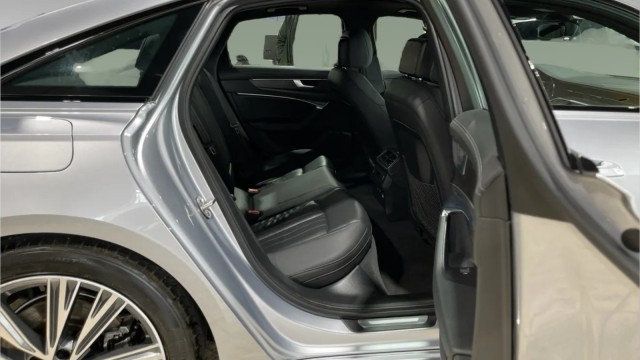 2021 Audi A6 Sport Premium 45 TFSI quattro - 22981196 - 11