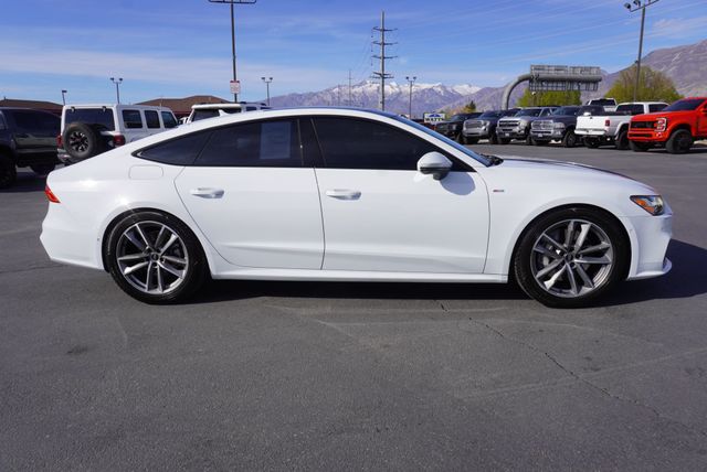 2021 Audi A7  PREMIUM PLUS 55 TFSI E QUATTRO - 23010470 - 11