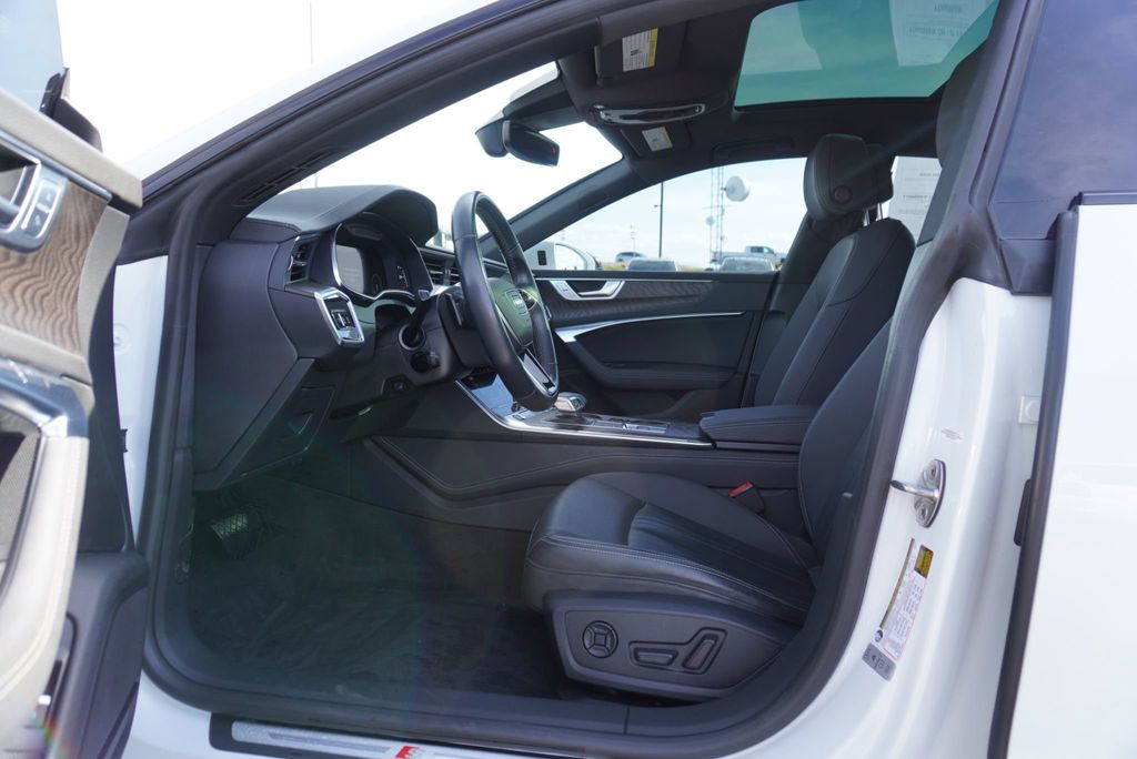 2021 Audi A7  PREMIUM PLUS 55 TFSI E QUATTRO - 23010470 - 18