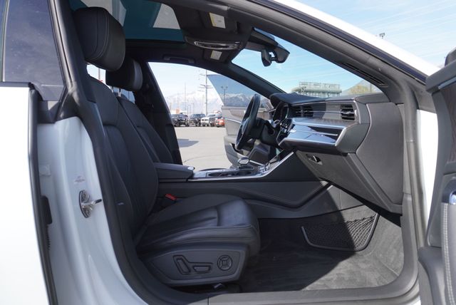 2021 Audi A7  PREMIUM PLUS 55 TFSI E QUATTRO - 23010470 - 23