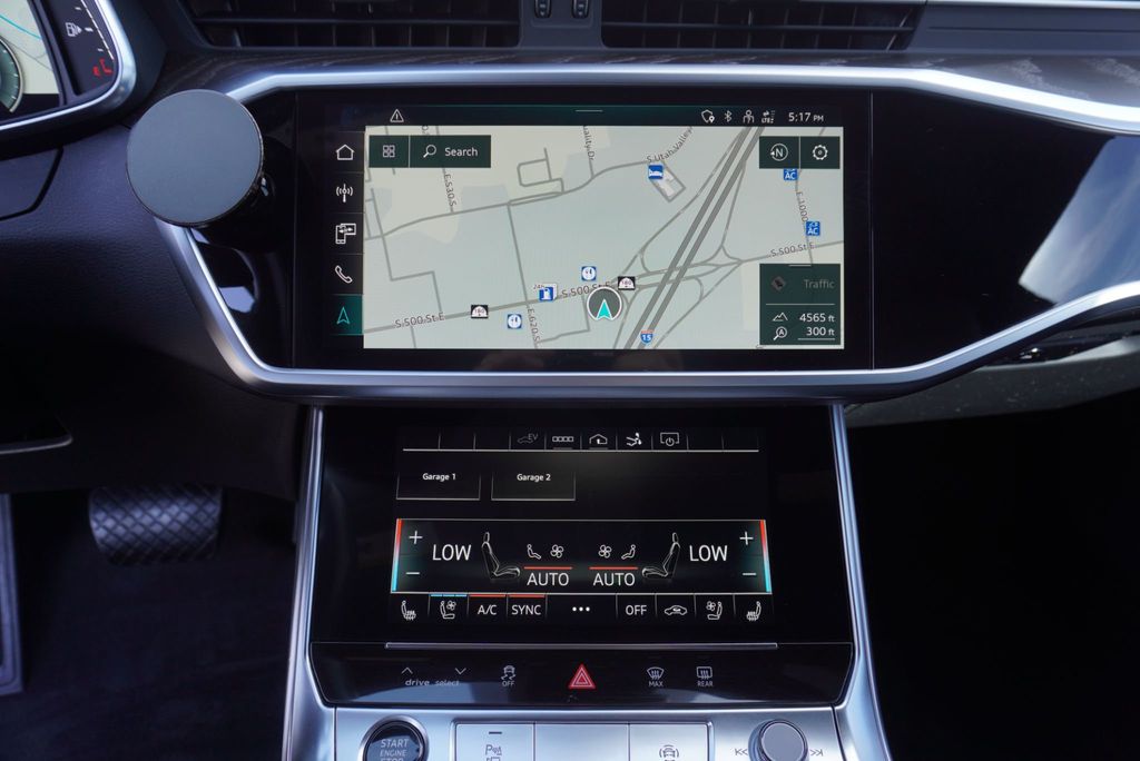 2021 Audi A7  PREMIUM PLUS 55 TFSI E QUATTRO - 23010470 - 32