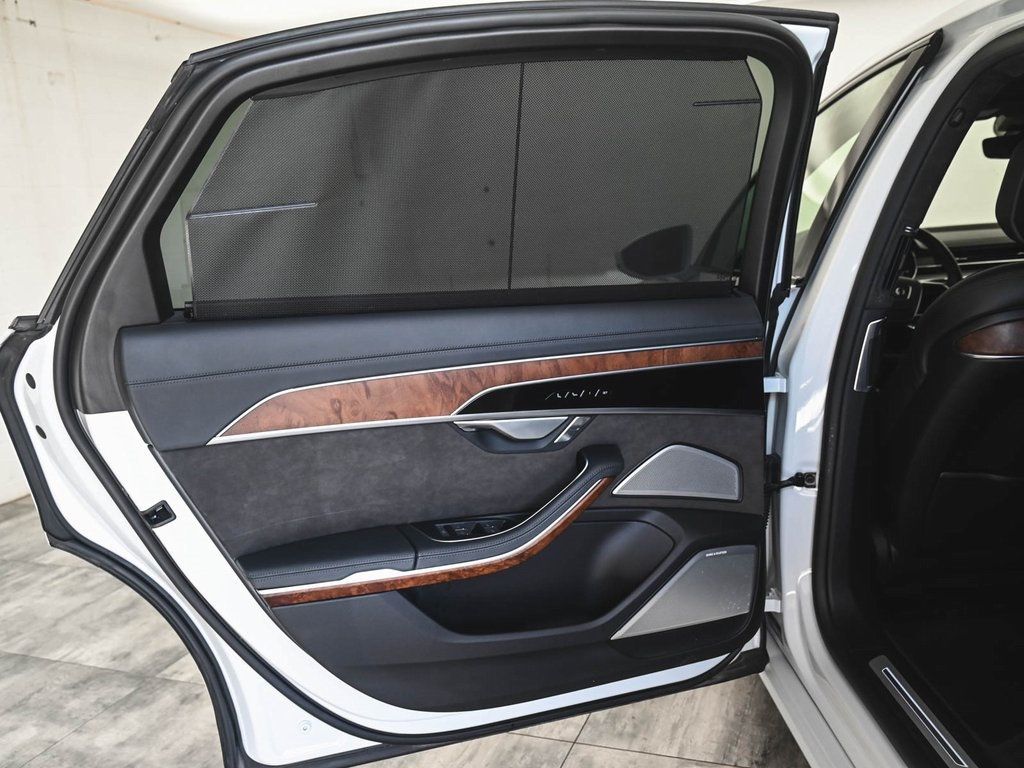 2021 Audi A8 L 60 TFSI Quattro photo 10