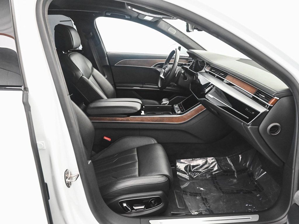 2021 Audi A8 L 60 TFSI Quattro photo 35
