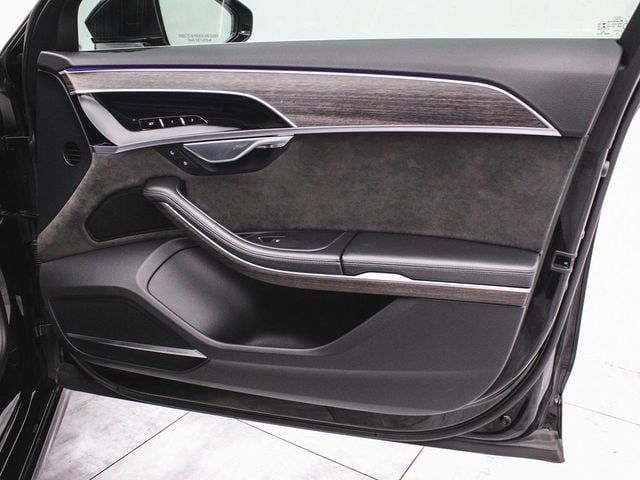 2021 Audi A8 4.0 - 22935602 - 10