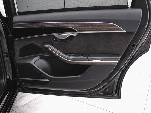 2021 Audi A8 4.0 - 22935602 - 12
