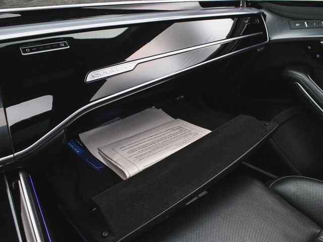 2021 Audi A8 4.0 - 22935602 - 17