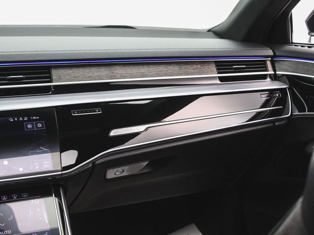 2021 Audi A8 4.0 - 22935602 - 18