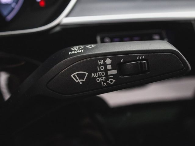 2021 Audi A8 4.0 - 22935602 - 29