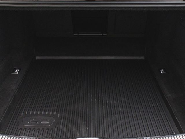 2021 Audi A8 4.0 - 22935602 - 43