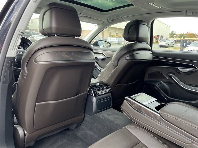 2021 Audi A8 L 55 - 22938260 - 14