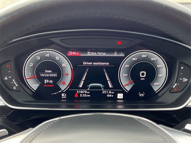 2021 Audi A8 L 55 - 22938260 - 24