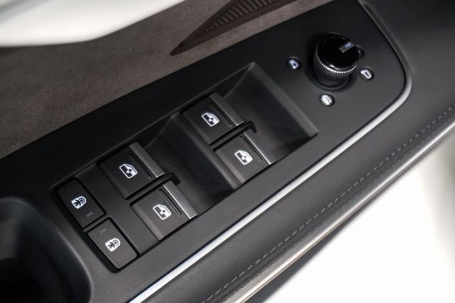 2021 Audi A8 L 55 Quattro photo 26