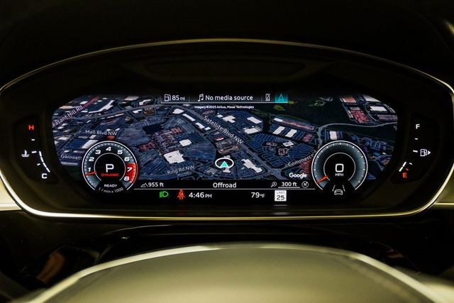 2021 Audi A8 L 55 Quattro photo 32